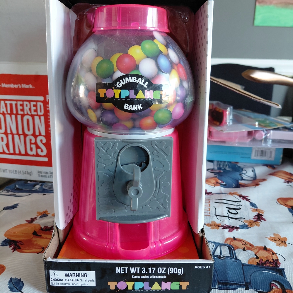 Top Planet Gumball Bank